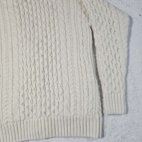 Brandy Melville Wool Cable Cardigan Size M - Picture 5 of 11